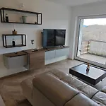 Appartamento 2 - Geisweid Work And Neu Modernisiert 3 Schlafzimmer Badezimmer Wohnzimmer Balkon *