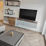 Appartamento 2 - Geisweid Work And Neu Modernisiert 3 Schlafzimmer Badezimmer Wohnzimmer Balkon *