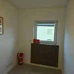 2 - Geisweid Work And Neu Modernisiert 3 Schlafzimmer Badezimmer Wohnzimmer Balkon