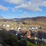 Appartamento 2 - Geisweid Work And Neu Modernisiert 3 Schlafzimmer Badezimmer Wohnzimmer Balkon Siegen