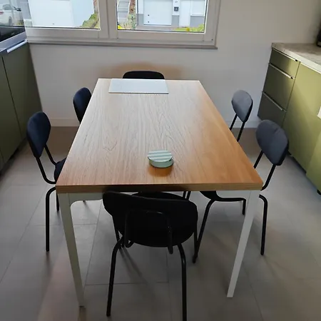 Apartmán 2 - Geisweid Work And Neu Modernisiert 3 Schlafzimmer Badezimmer Wohnzimmer Balkon Siegen