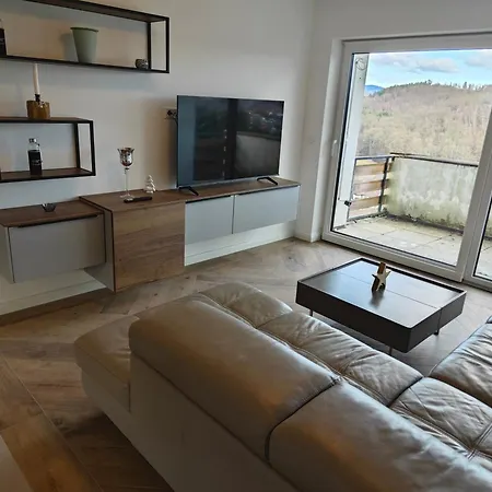 2 - Geisweid Work And Neu Modernisiert 3 Schlafzimmer Badezimmer Wohnzimmer Balkon Apartmán Siegen