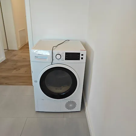 Apartmán 2 - Geisweid Work And Neu Modernisiert 3 Schlafzimmer Badezimmer Wohnzimmer Balkon