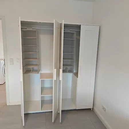 2 - Geisweid Work And Neu Modernisiert 3 Schlafzimmer Badezimmer Wohnzimmer Balkon * Siegen