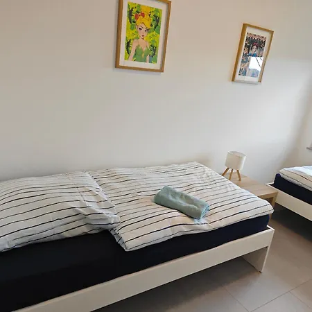 2 - Geisweid Work&stay Neu Modernisiert 3 Schlafzimmer Badezimmer Wohnzimmer Balkon Siegen