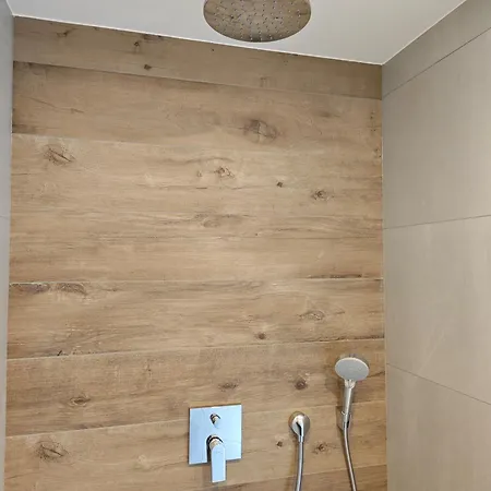 2 - Geisweid Work&stay Neu Modernisiert 3 Schlafzimmer Badezimmer Wohnzimmer Balkon Apartment *