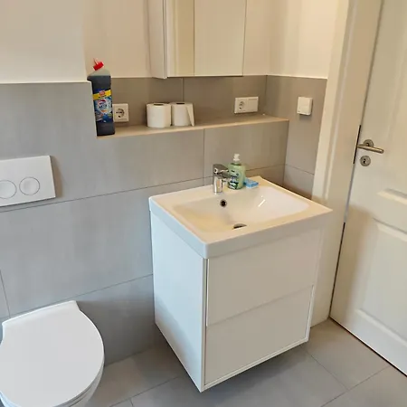 2 - Geisweid Work&stay Neu Modernisiert 3 Schlafzimmer Badezimmer Wohnzimmer Balkon *