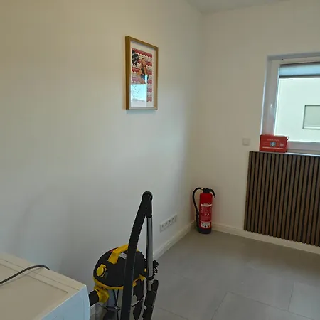 2 - Geisweid Work&stay Neu Modernisiert 3 Schlafzimmer Badezimmer Wohnzimmer Balkon * Siegen