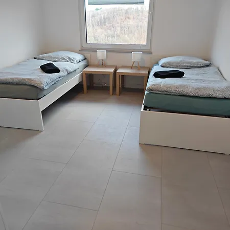 2 - Geisweid Work&stay Neu Modernisiert 3 Schlafzimmer Badezimmer Wohnzimmer Balkon Apartment