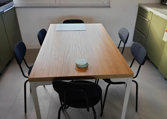 2 - Geisweid Work And Neu Modernisiert 3 Schlafzimmer Badezimmer Wohnzimmer Balkon Siegen