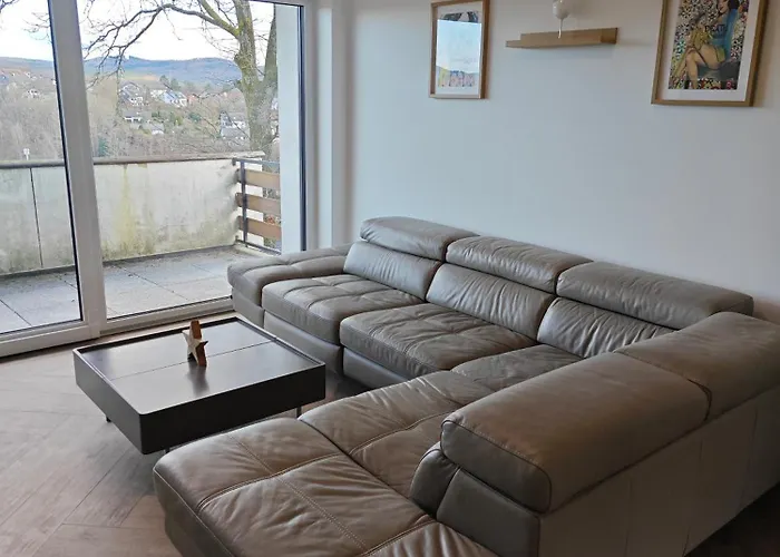 Lägenhet 2 - Geisweid Work And Neu Modernisiert 3 Schlafzimmer Badezimmer Wohnzimmer Balkon Siegen