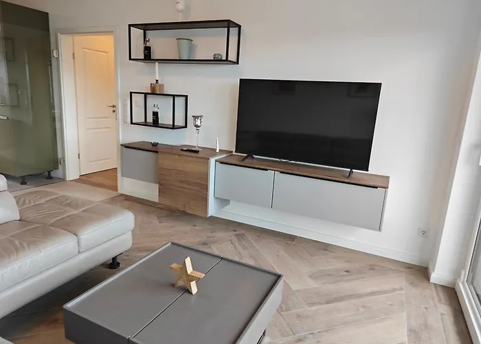 2 - Geisweid Work And Neu Modernisiert 3 Schlafzimmer Badezimmer Wohnzimmer Balkon Lägenhet *