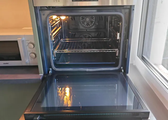 2 - Geisweid Work And Neu Modernisiert 3 Schlafzimmer Badezimmer Wohnzimmer Balkon Lägenhet Siegen