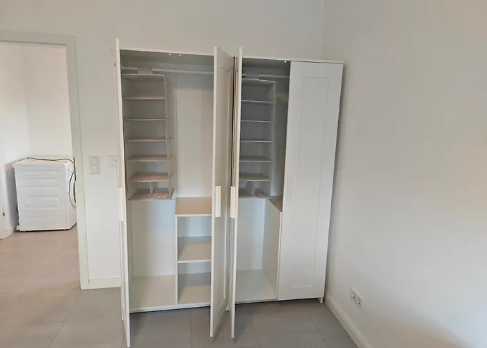 2 - Geisweid Work And Neu Modernisiert 3 Schlafzimmer Badezimmer Wohnzimmer Balkon * Siegen