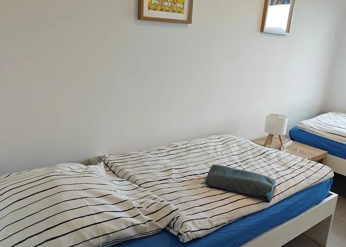 2 - Geisweid Work And Neu Modernisiert 3 Schlafzimmer Badezimmer Wohnzimmer Balkon *