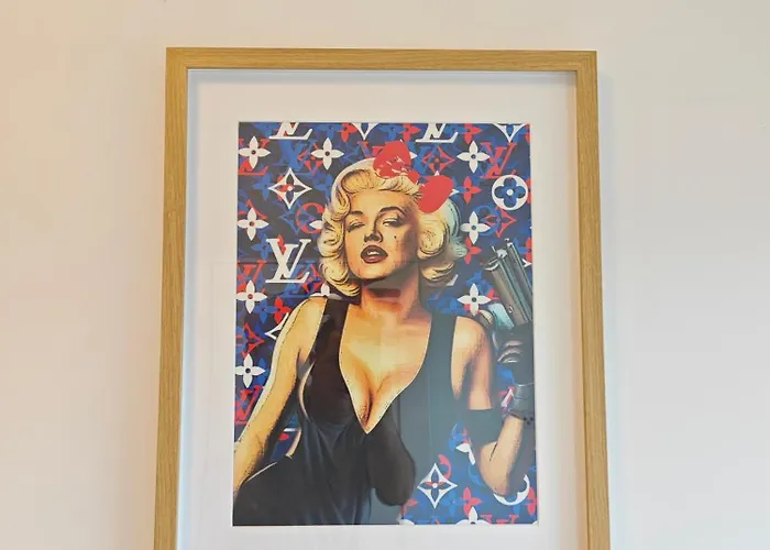 Lägenhet 2 - Geisweid Work And Neu Modernisiert 3 Schlafzimmer Badezimmer Wohnzimmer Balkon *