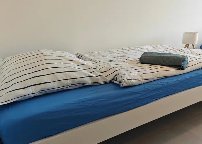 Lägenhet 2 - Geisweid Work And Neu Modernisiert 3 Schlafzimmer Badezimmer Wohnzimmer Balkon Siegen